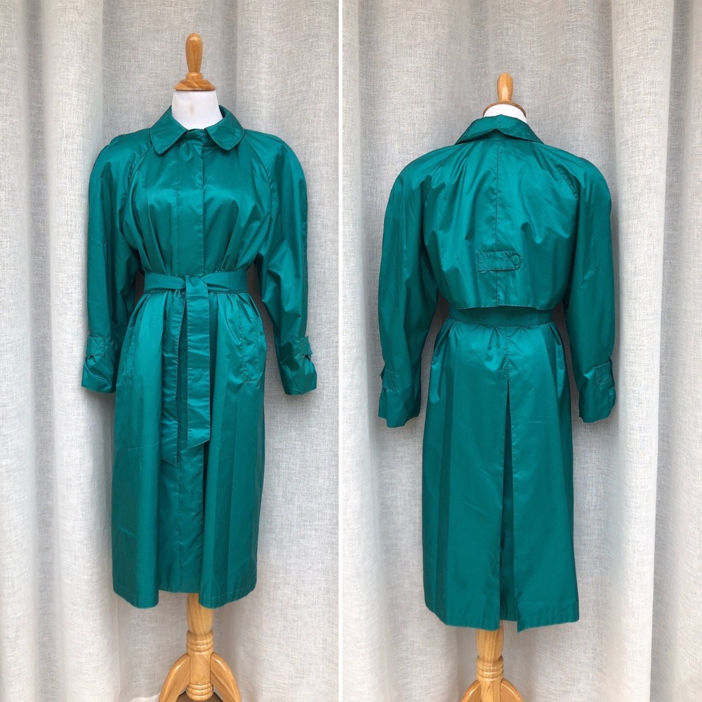 Vintage British Mist Turquoise polyester/nylon padded shoulders trench coat